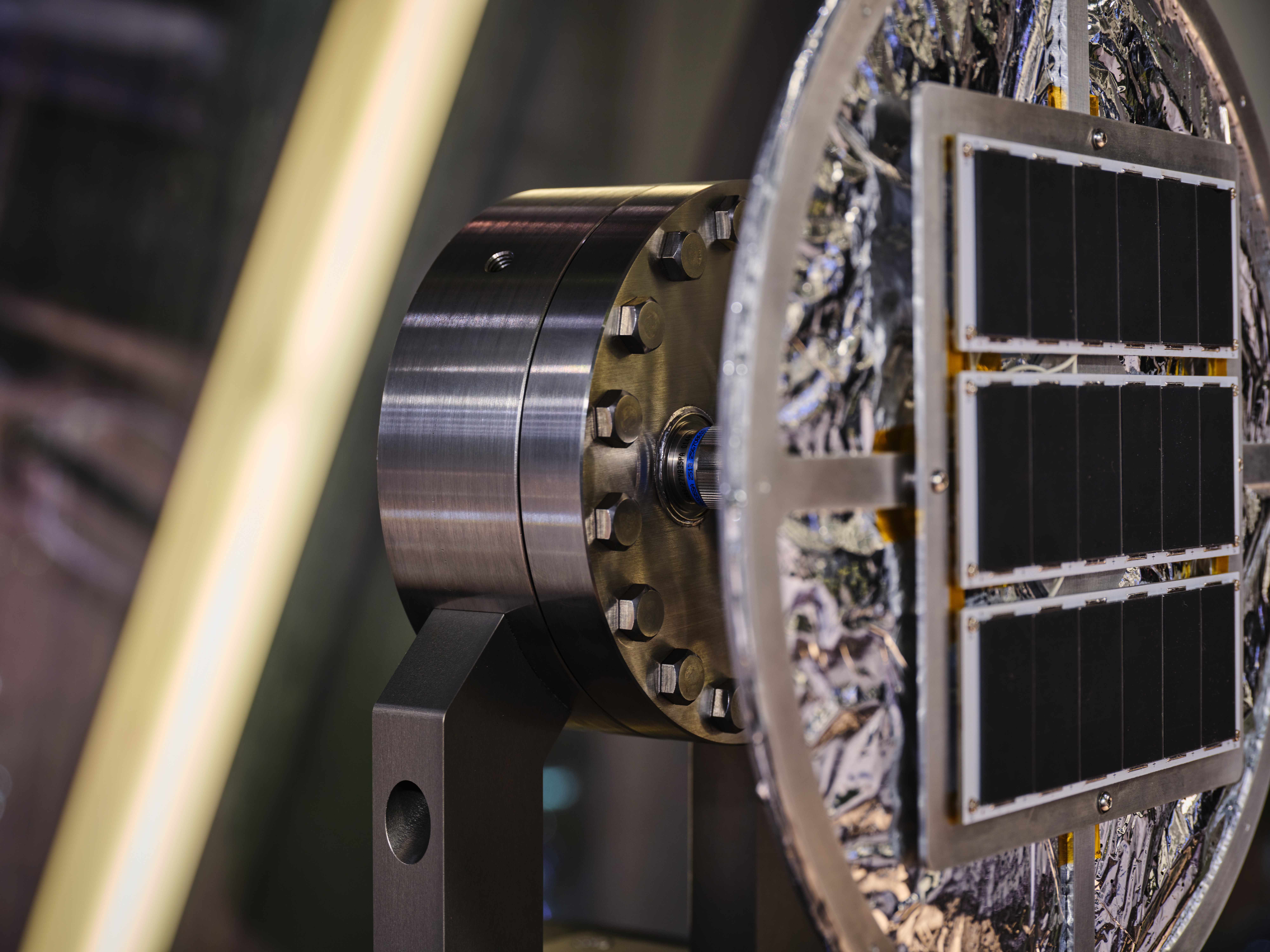 LED that blinks once every 100 years ver 001, 2025